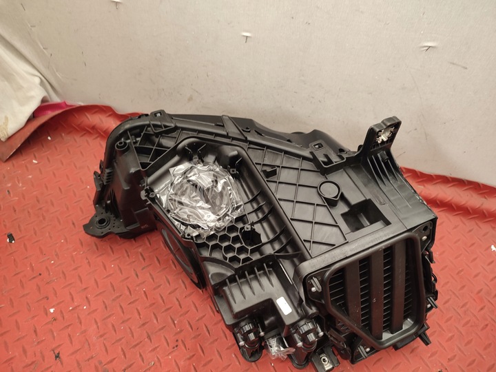 фото №11, Audi q3 83a matrix полный led европа красивая лампа левая