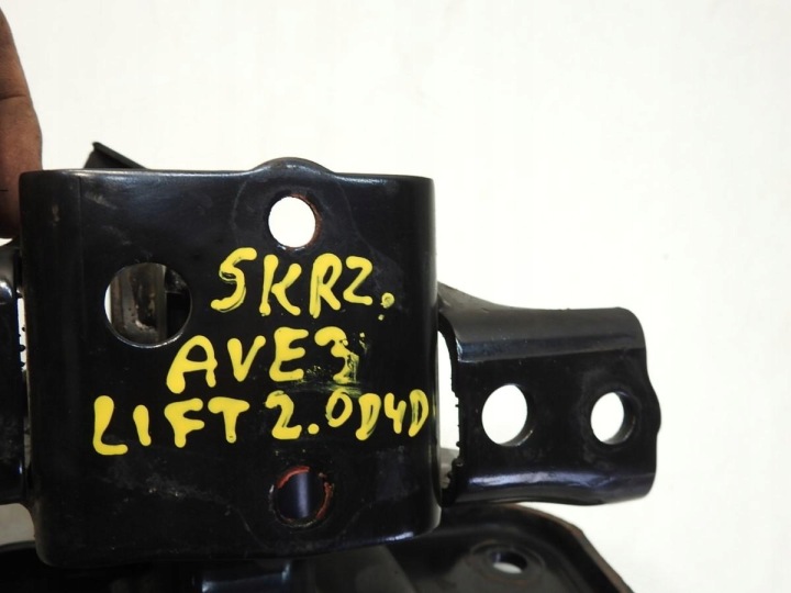 фото №8, Кронштейн подушка коробки toyota avensis iii t27 2.0 d-4d