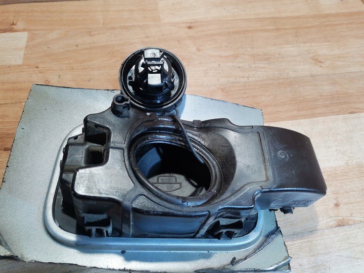 фото №8, Крышка заливка топлива peugeot 508 i 9670805880 ezrc