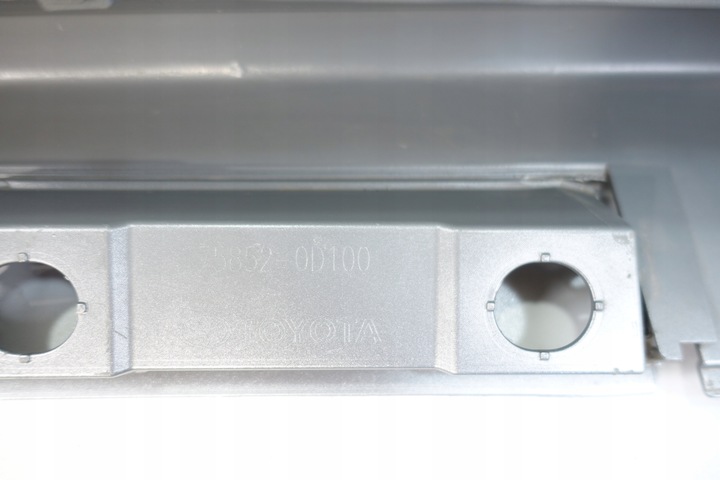 фото №9, Планка накладка порогова ліва toyota yaris iv