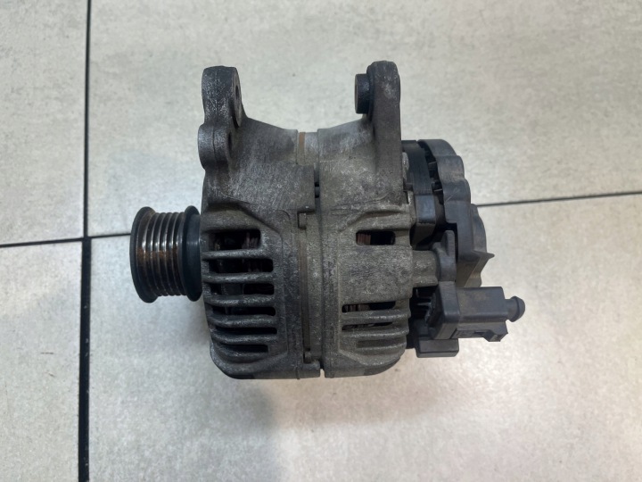 фото №4, Генератор vw polo iii рестайлинг 1.4 37903025l