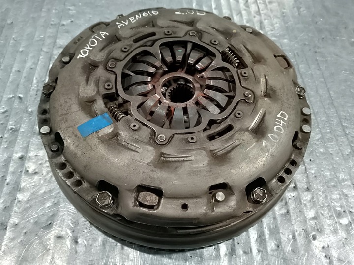 фото №11, Колесо двомасовий комплектні toyota avensis ii t25 13450-0r010 31250-05130 2.0