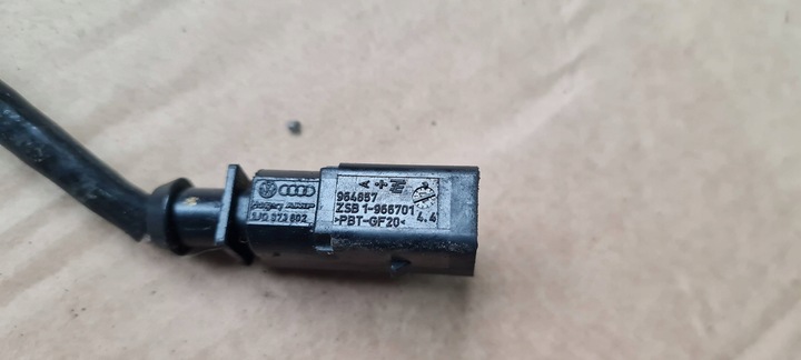 фото №12, A4 b9 8w датчик температуры 2.0 tdi 8w0906088f a5 8w