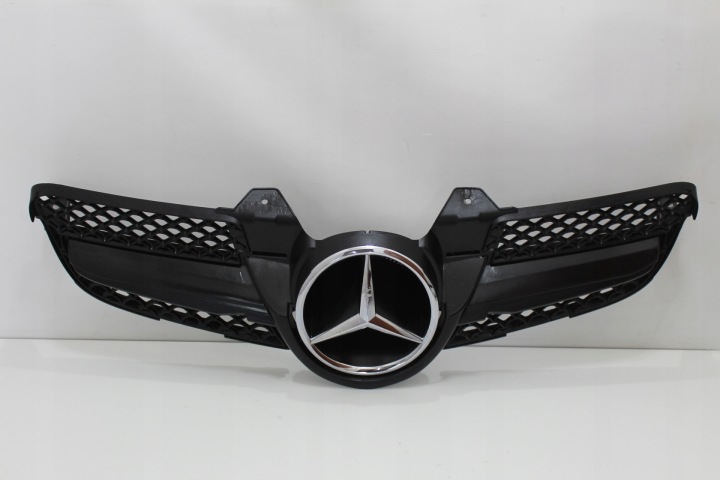 фото №8, Решётка радиатора oem номер mercedes slk r171 w171 рестайлинг рестайлинг a1718880260