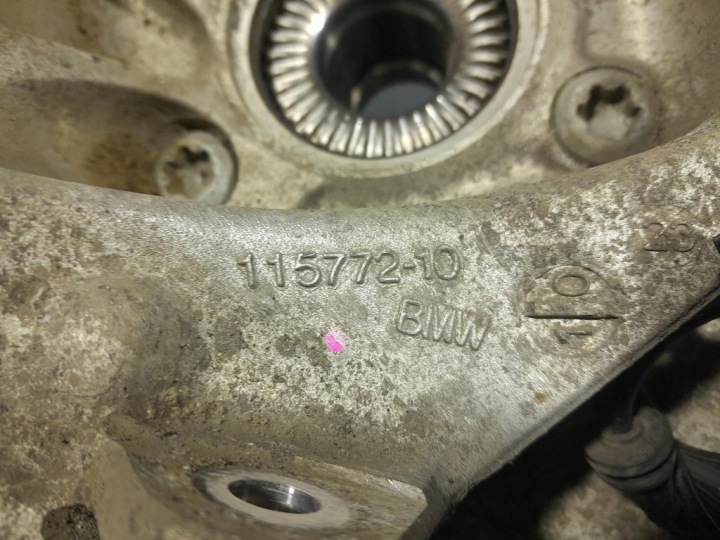 фото №4, Bmw 3 g20 g21 lci 2.0 b 184 km поворотный кулак правая задняя 6899306