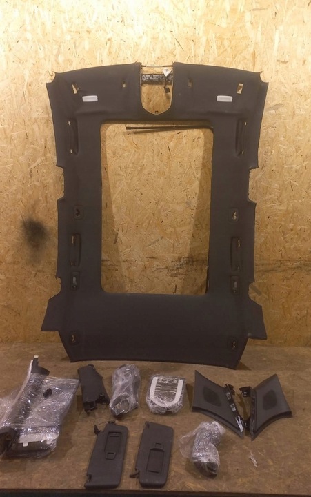 фото №5, Ідеальний дах + стеля чорна porsche macan панорама 1