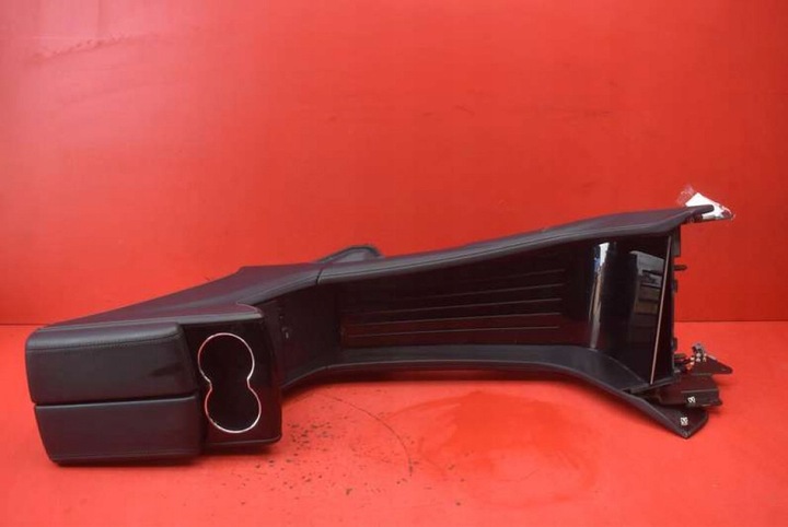 фото №5, Туннель средний подлокотник eu 1026730-00-c tesla модель s 12-20