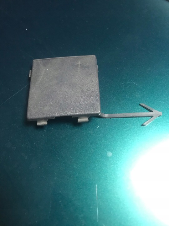 фото №11, Megane iii заглушка hak бампер зад оригинал 511650005r