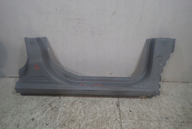 фото №1, Порог правый стойка обшивка dacia lodgy 12-