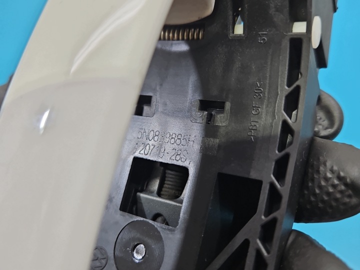 фото №8, Ручка зад левая наружная skoda citigo 11-19 5n0839885h lb9a