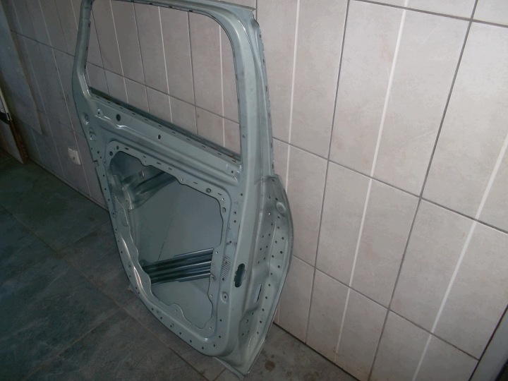 фото №7, Mercedes glc 254 w254 suv двері ліві задні нове bez лак a2547303300