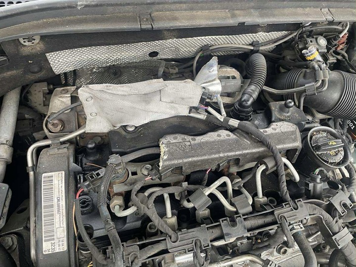 фото №6, Skoda superb iii 3 2.0 tdi двигун стійка crlb