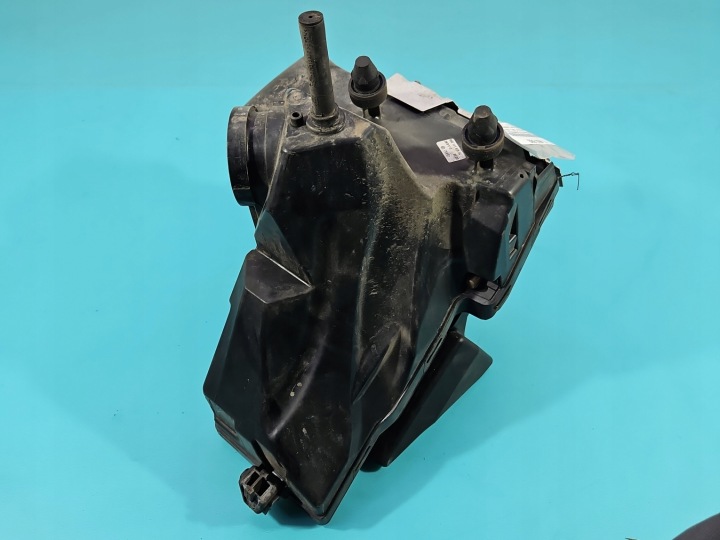 фото №8, Корпус фильтра воздуха audi a5 8t 8k0133835ac 8k0133837ac 2.0 tfsi