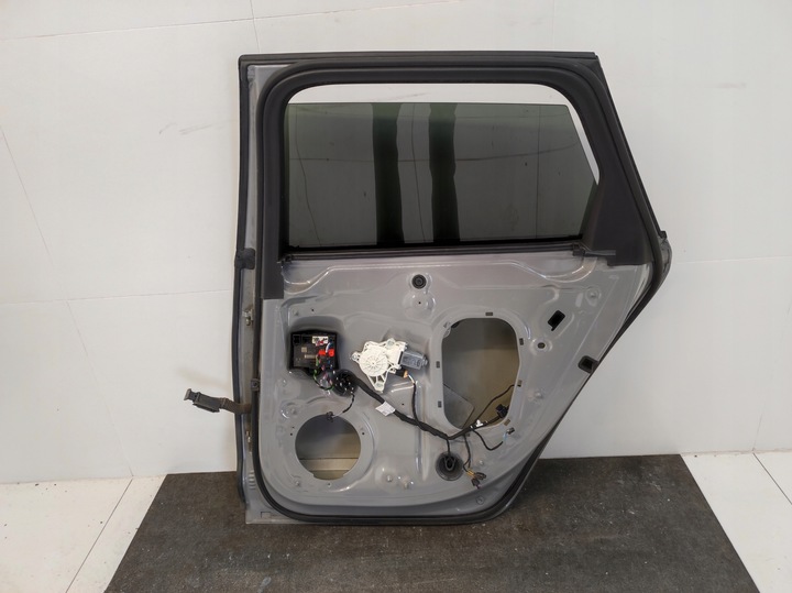 фото №9, Двері праві зад задні audi rs6 c8 універсал