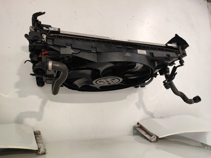 фото №11, Mercedes w205 рестайлинг перед крылья pas лампы капот