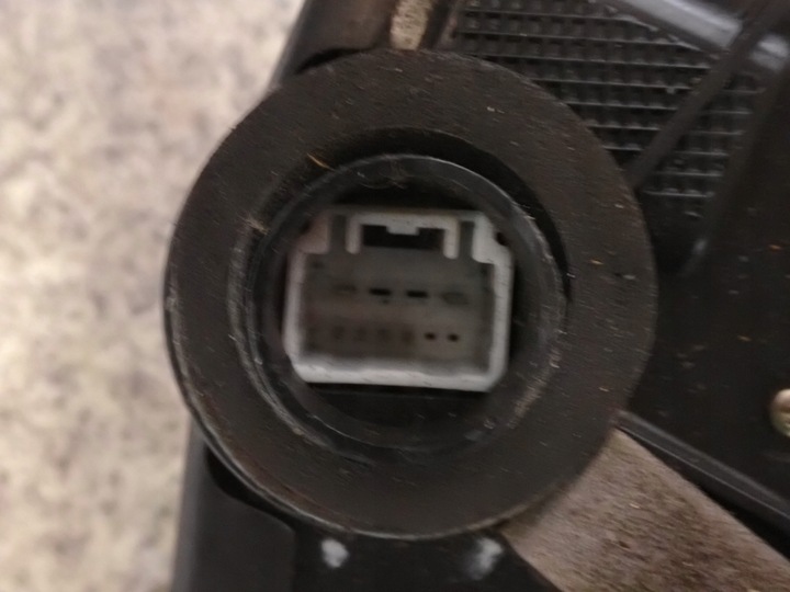 фото №9, Toyota camry 01-06 замок двері переднє лівий 6 pin