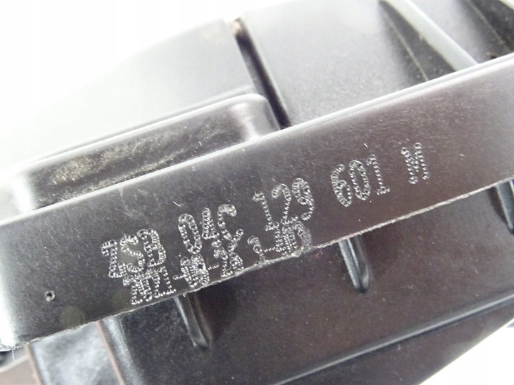 фото №5, Vw polo 2g рестайлинг r-line 1.0 корпус фильтра воздуха 04c129601m 04c129620a