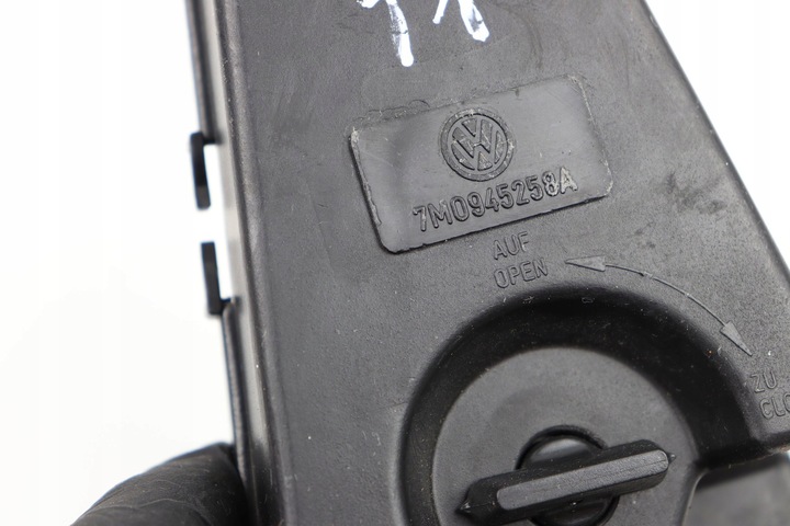 фото №6, Vw sharan i ford galaxy i seat alhambra вкладка лампы правые зад 7m0945258a