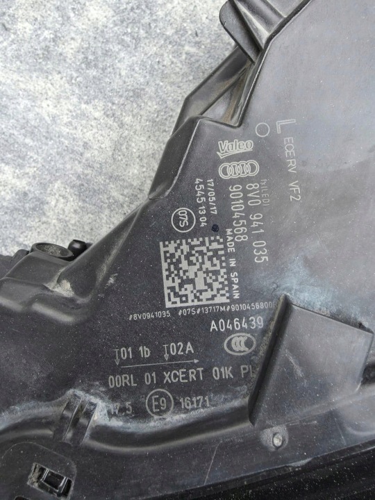 фото №14, Audi a3 s3 rs3 8v0 8v рестайлинг лампы перед полный led matrix 8v0941035 8v0941036