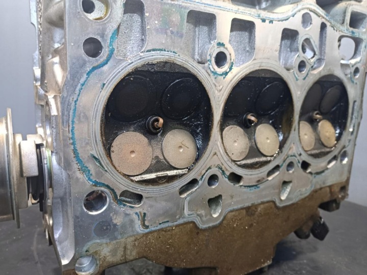 фото №11, Skoda fabia iii 1.0 mpi головка двигателя 04c103404d