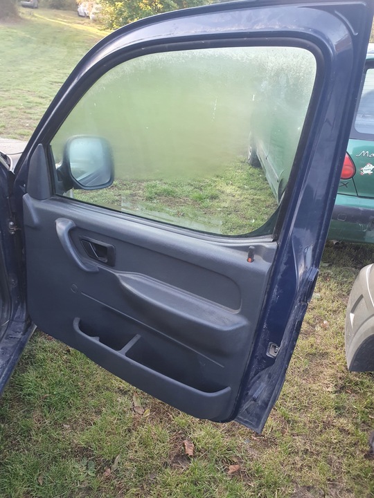 фото №13, Плафон лампа правая зад citroen berlingo i 1 98-01 1,9 knc голый