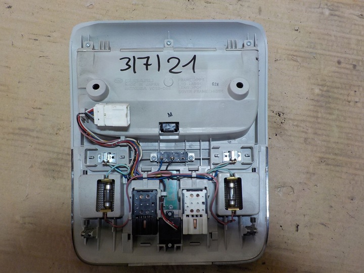 фото №5, Subaru legacy awd 2.0d лампа потолок vc12083