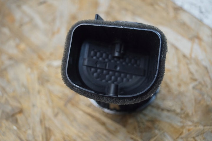 фото №9, Решітка повітропровід ліва mercedes w204 рестайлінг a2048306354