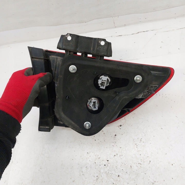 фото №6, Honda civic 8 viii sedan рестайлінг лампа права задня w крило