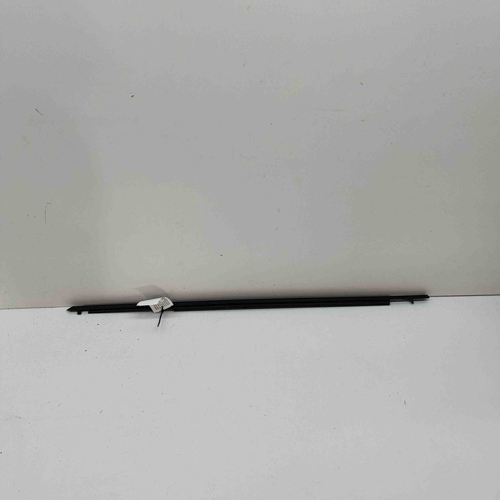 фото №1, Планка накладка задних правых дверь toyota rav 4 v xa50 7573042050