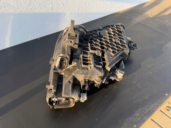 фото №7, Audi e-tron 4ke 18- фара права повний led оригінал eu stbdb