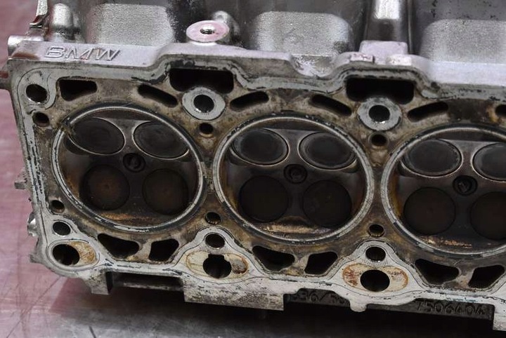 фото №8, Головка двигуна права 750640208 n62b36 bmw e65 3.6 v8 272 km 01-05