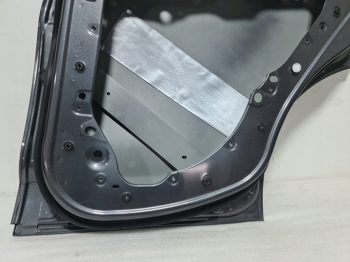 фото №11, Alfa romeo stelvio дверь правые зад задние