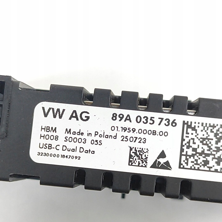 фото №7, Audi q4 sportback e-tron 2024 гнездо / соединитель usb