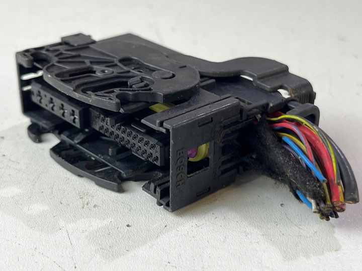 фото №5, Штекер разъём насоса abs opel corsa d fb 1.3