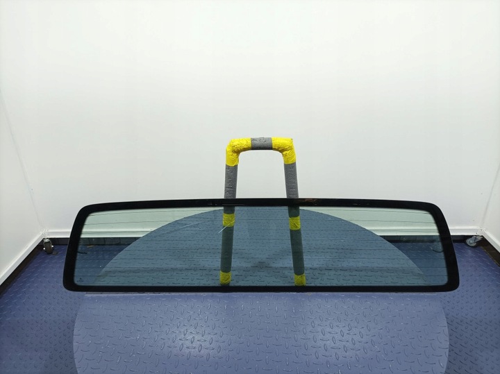 фото №1, Vw amarok i скло перегородкова задня кабіни зад 16r