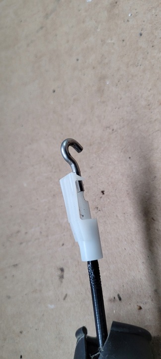 фото №7, A4 b8 s4 трос тягa замка праві лівий зад