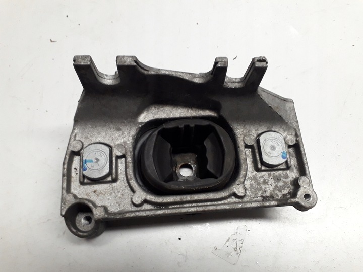 фото №1, Renault clio iv 1,5 dci подушка коробки