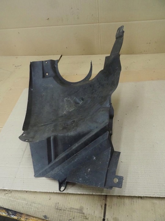 фото №13, Mercedes clk w209 подкрылок передние правые задняя запчасть a2098841222