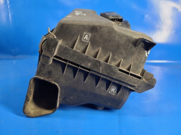 фото №5, Корпус фільтра повітря toyota auris 13-18-17701-0r020