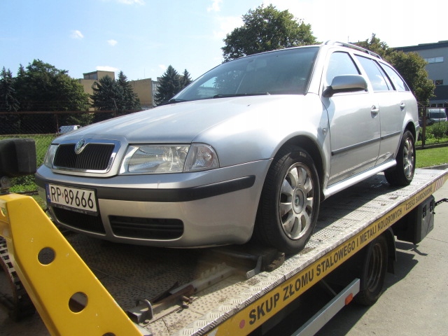 фото №4, Дроссельная заслонка skoda octavia i bosch 06a133062c