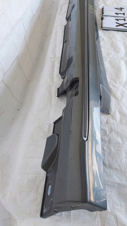 фото №4, Mwecedes c-klasa w205 amg накладка планка порогова права