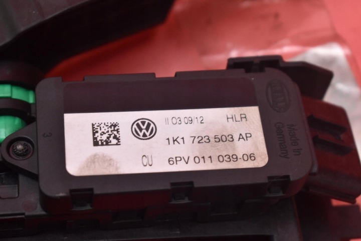 фото №7, Потенціометр педаль газу eu 1k1723503ap vw passat cc 2.0 tdi 140 km 12-17