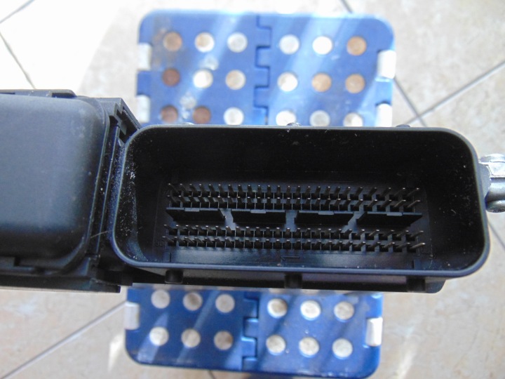 фото №6, Компьютер ecu vito 2.2cdi a6461500500 0281015923