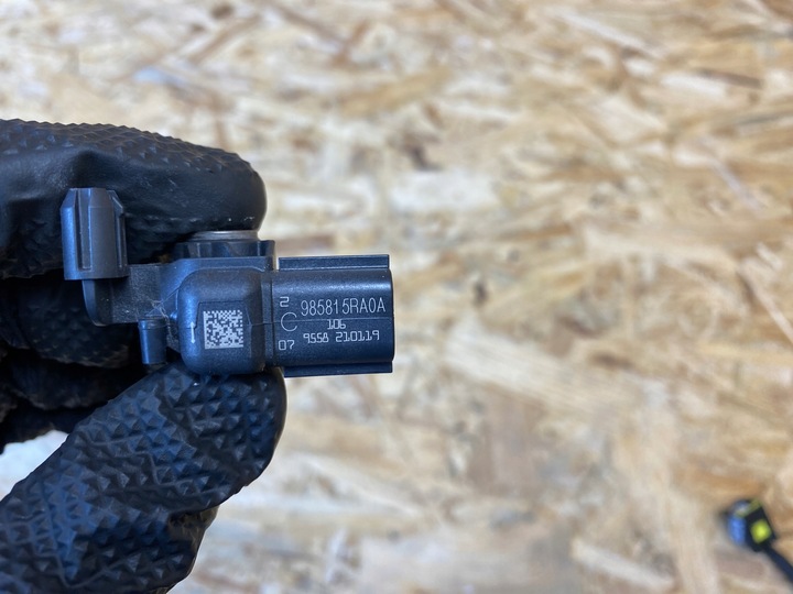 фото №9, Датчик удара штекер nissan juke ii f16 985815ra0a 2019-