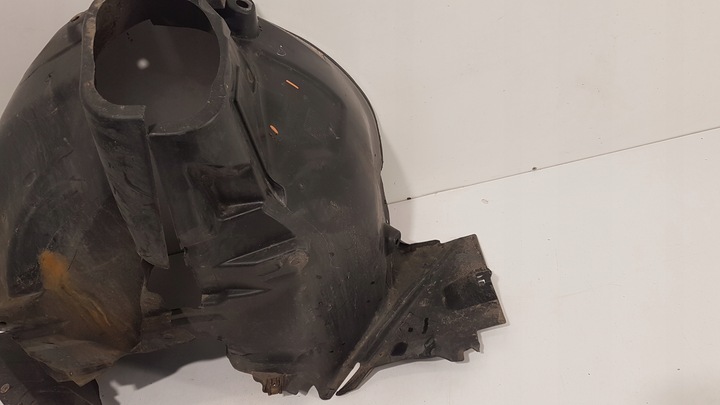 фото №13, Mercedes w204 підкрилок праві перед a2046984030 a2046905930