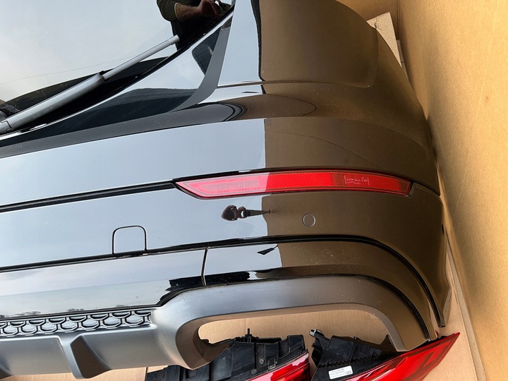 фото №12, Audi q8 4m8 s-line рестайлинг комплектный зад лампы animacja бампер крышка выхлоп