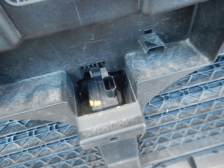 фото №16, Pas переднее жалюзи ролета ford ranger vi vw amarok 2022- mb3b-8475-bf