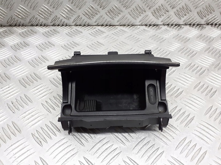 фото №2, Пепельница mercedes c-klasa w203