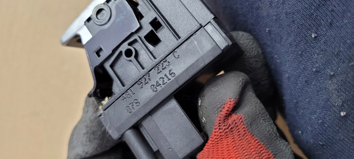 фото №7, S6 c7 4g рестайлінг a6 кнопка гальма ручного 4g1927225c a7 4g s7