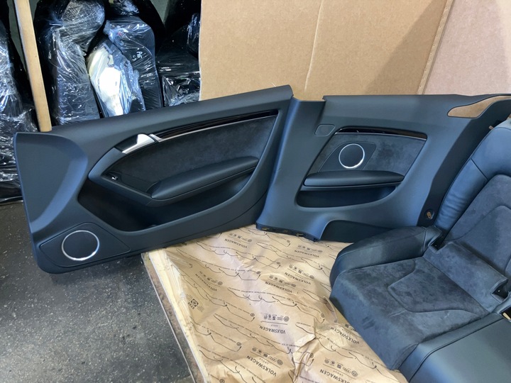 фото №12, Audi a5 8t купе s line сиденья диван обшивки динамики bang olufsen декоры